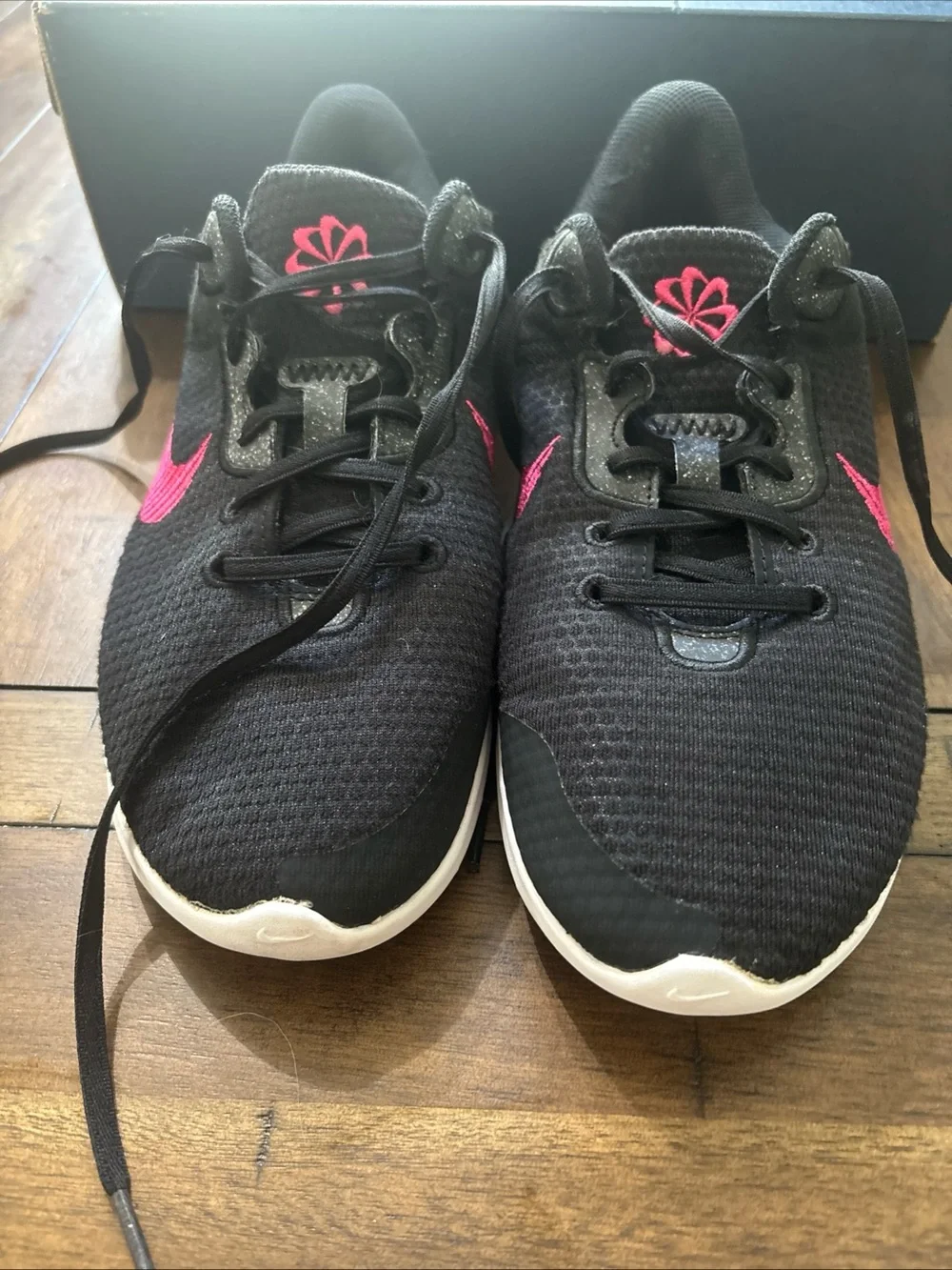 Nike Flex Experience Run 11 Next Nature Black Pink Sneakers Womens Size 11.5